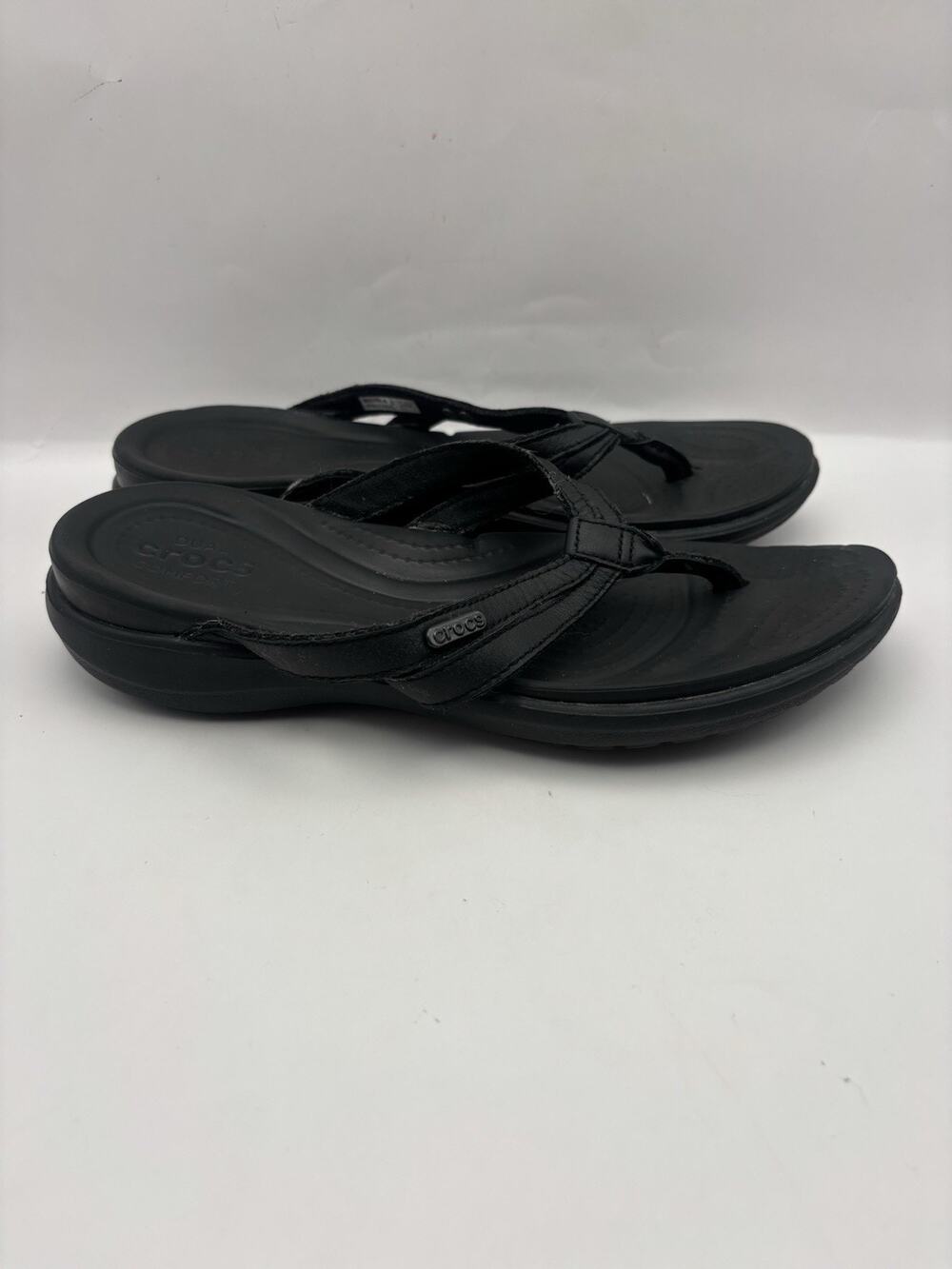 Crocs Capri V Black Flip Flops Women Size 7